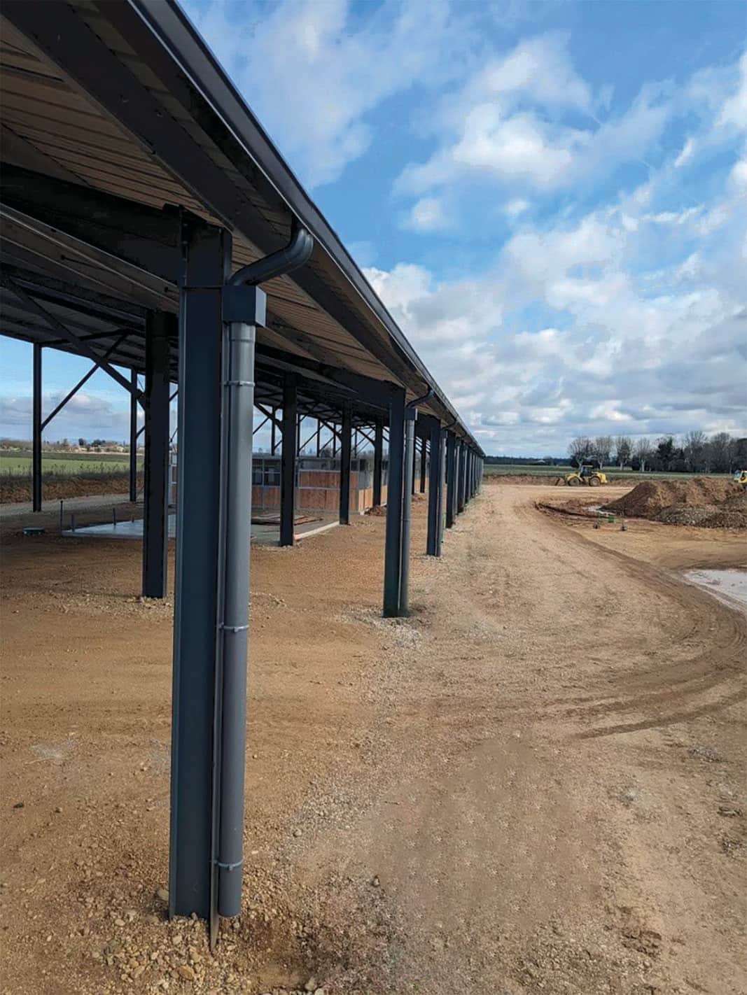 Avec G500, Dal’Alu adapte l’évacuation des eaux pluviales aux grandes toitures photovoltaïques