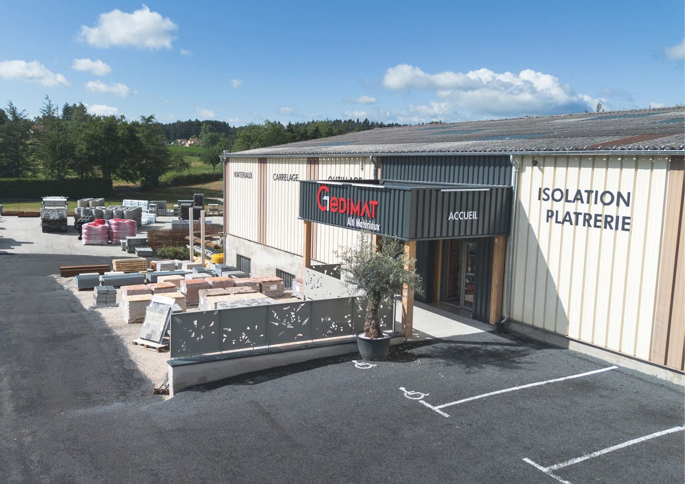 Gedimat s’installe à Sainte-Sigolène