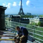 SUR LES TOITS DE PARIS-L’ART DES COMPAGNONS COUVREURS-